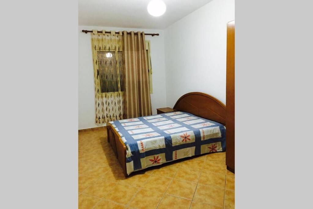 Ari'S Apartment Vlore Ngoại thất bức ảnh